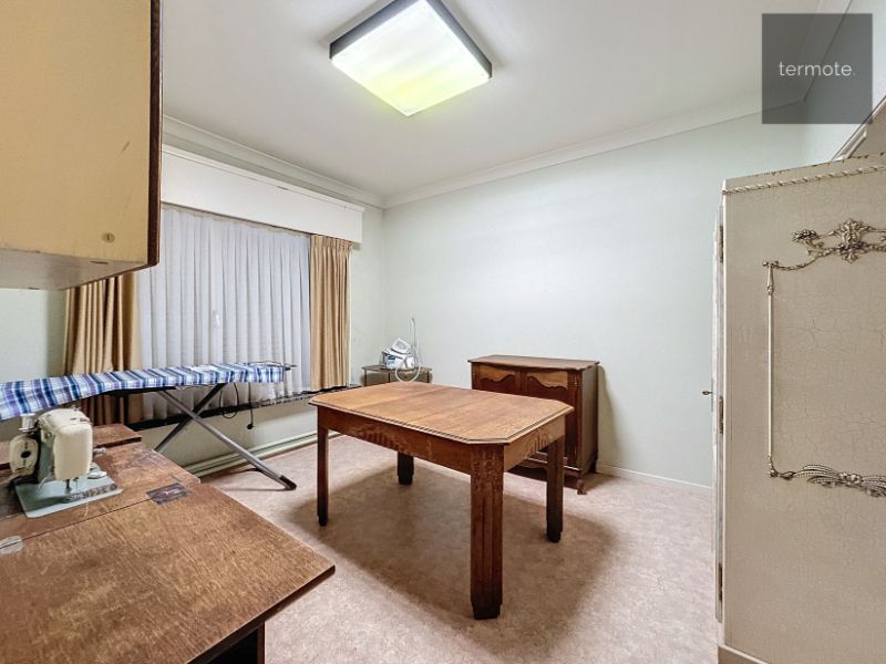 ruime woning foto 8