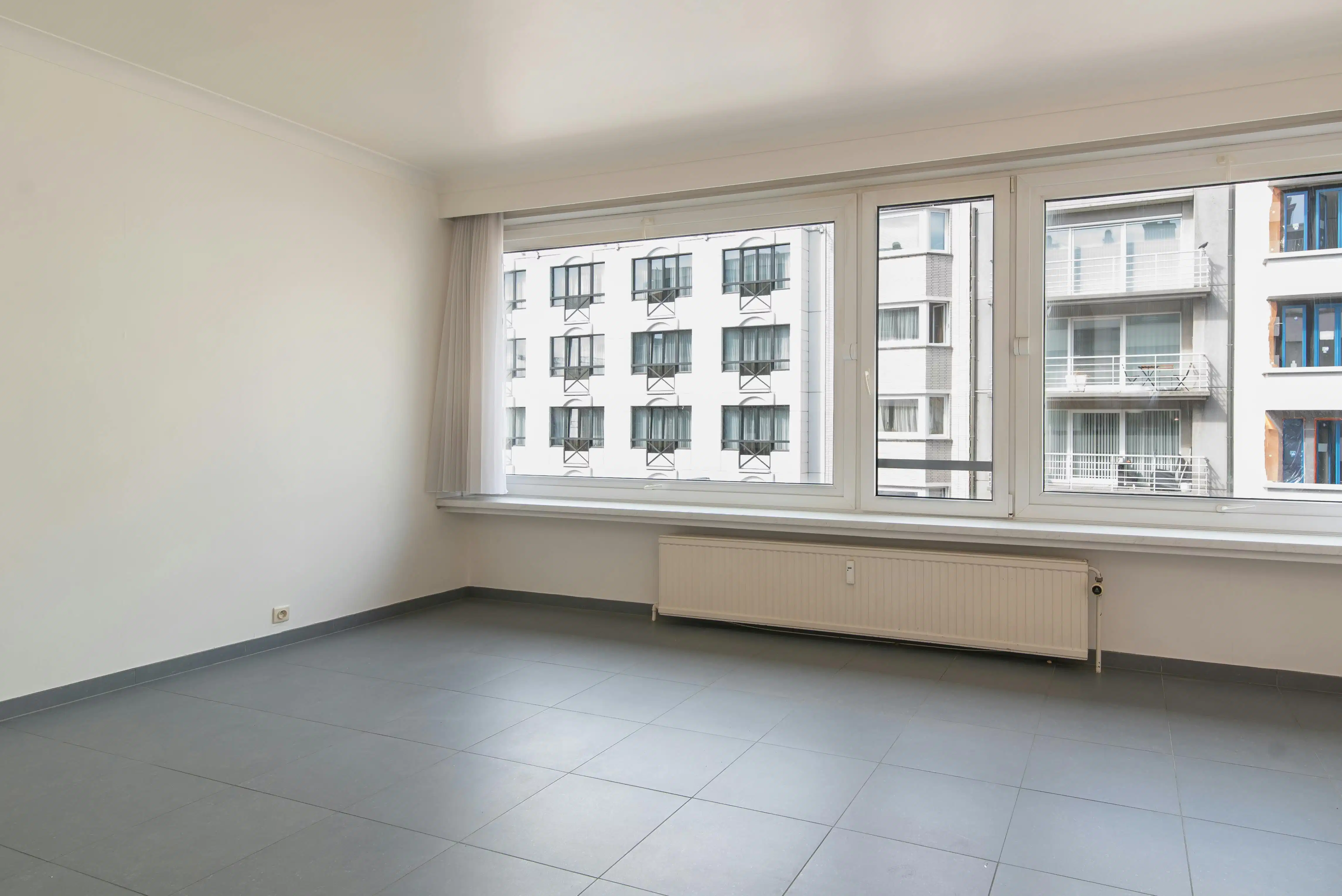 Lichtrijke studio op een toplocatie in het hart van Oostende foto 11