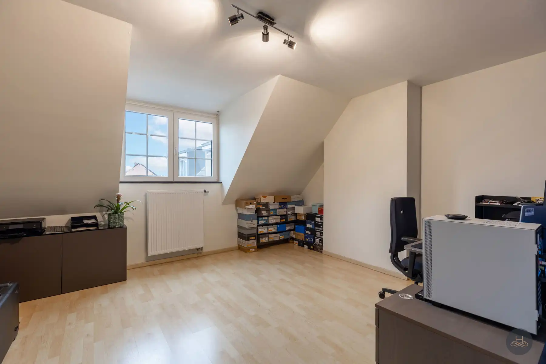 Groot duplex appartement+garage in centrum Baal foto 18