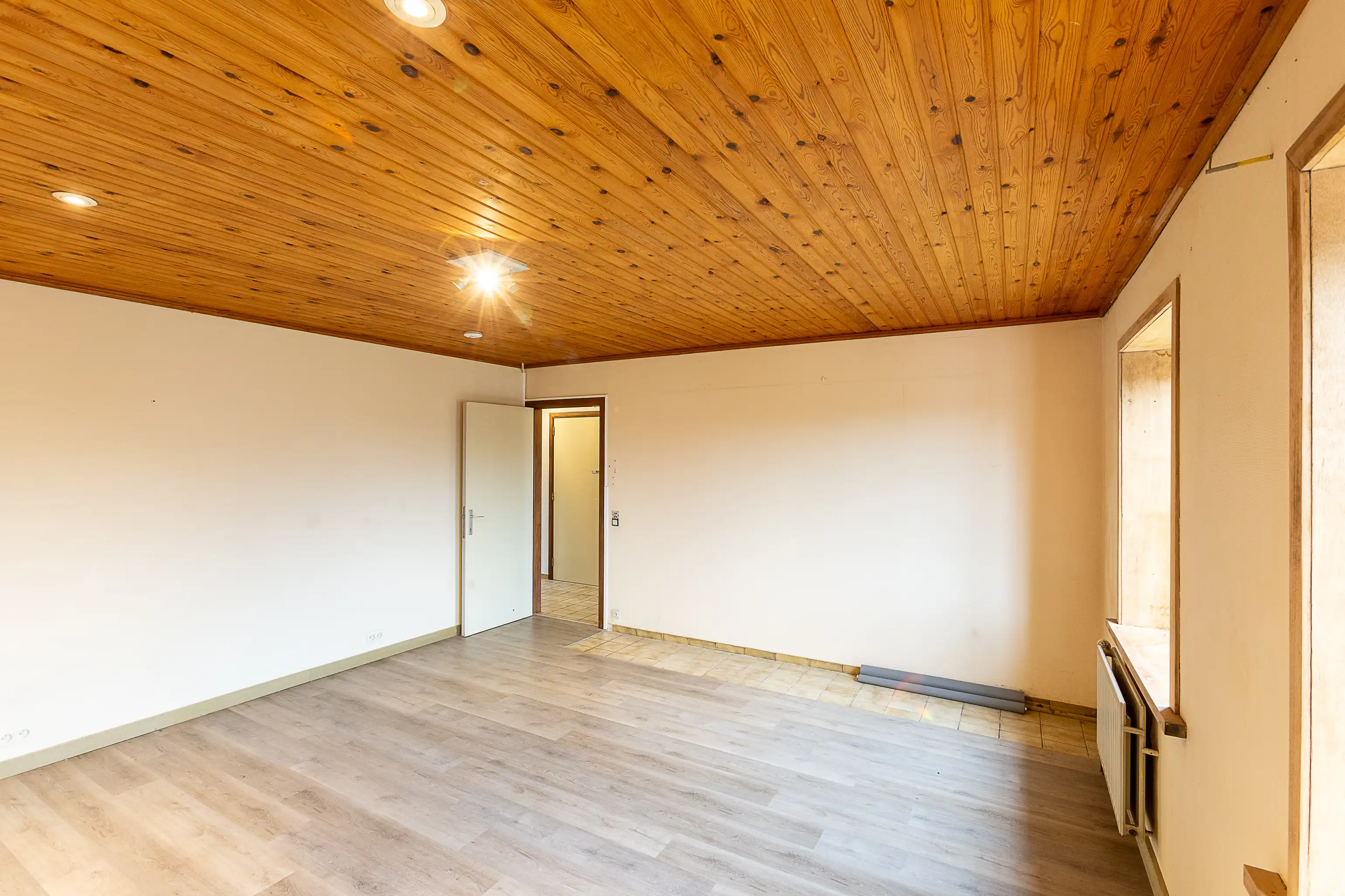 Multifunctionele woning met 4 slaapkamers en praktijkruimte foto 14