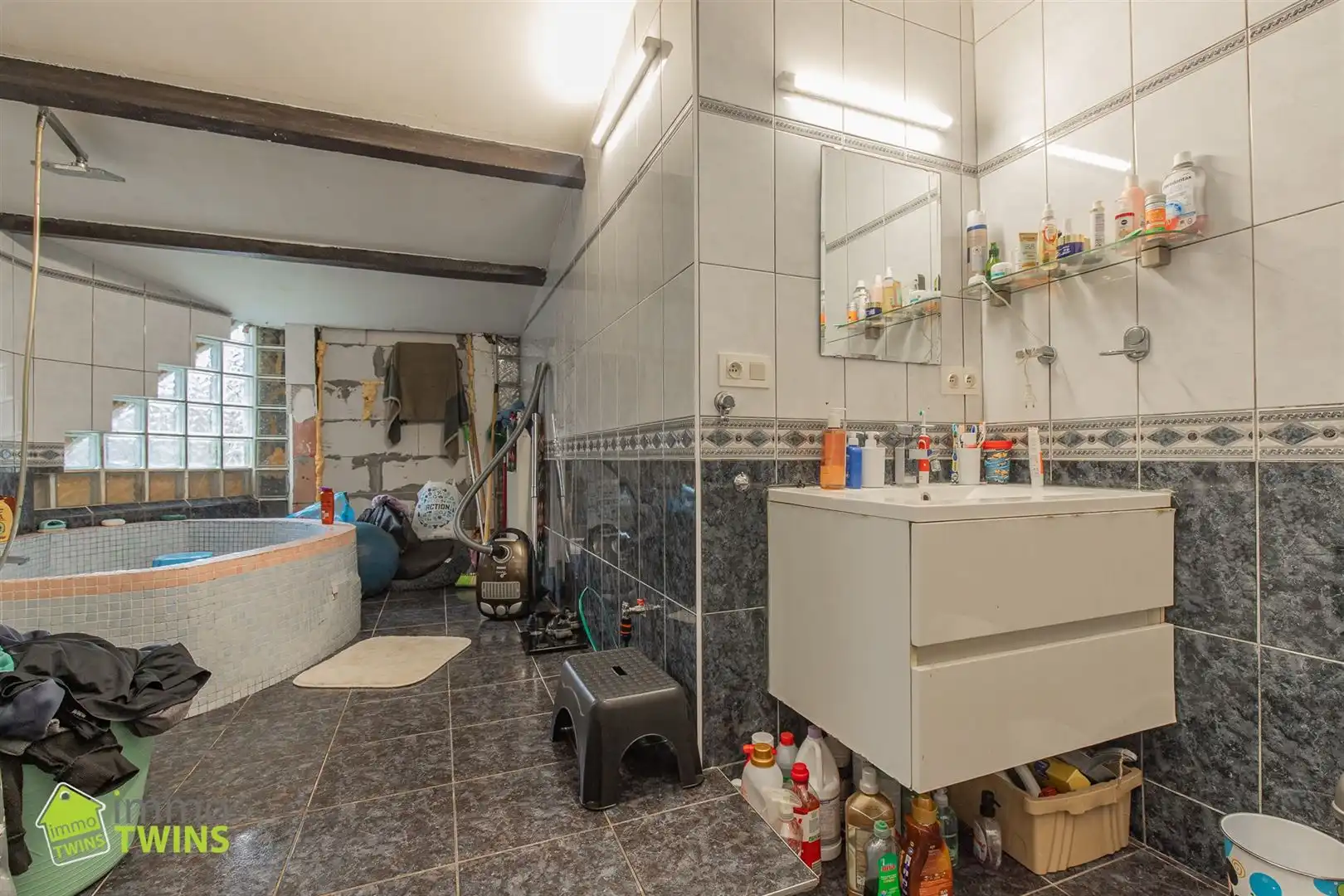 Gerenoveerde gezinswoning met tuin in Lebbeke  foto 21