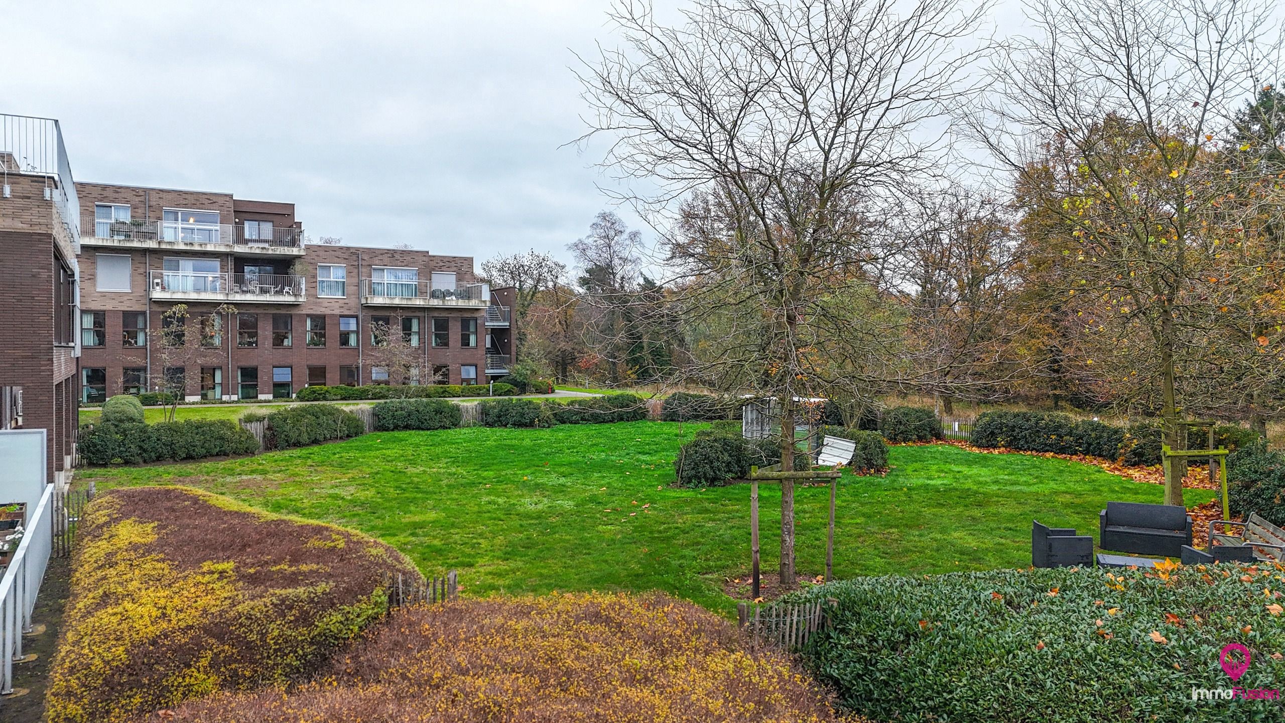 Stijlvol serviceflat met comfort, rust en zekerheid! foto 42