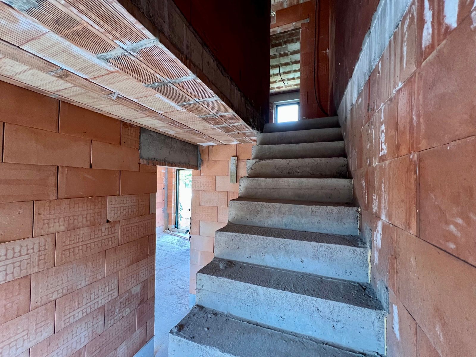 Super gelegen woning met tuin in het landelijke Aaigem foto 18