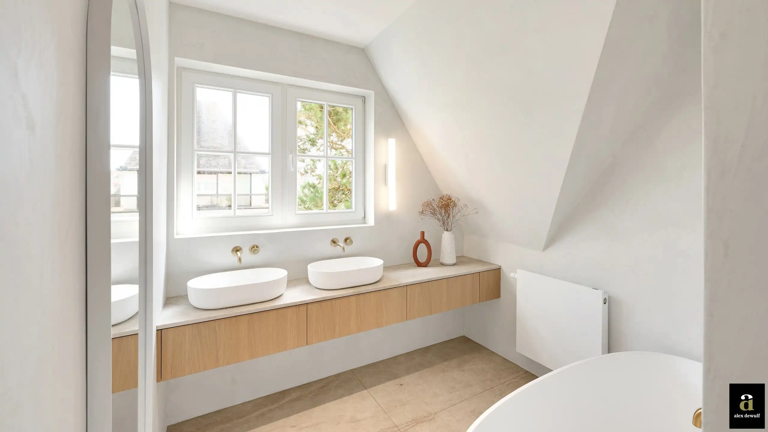 Stijlvol luxeappartement met veel lichtinval, op wandelafstand van het strand in de Bayauxlaan in Knokke. foto 11