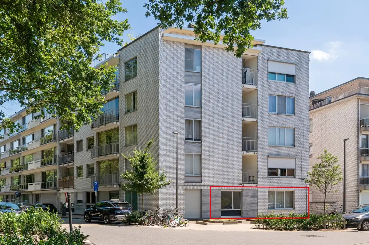Appartement te koop 2100 Deurne (2100)