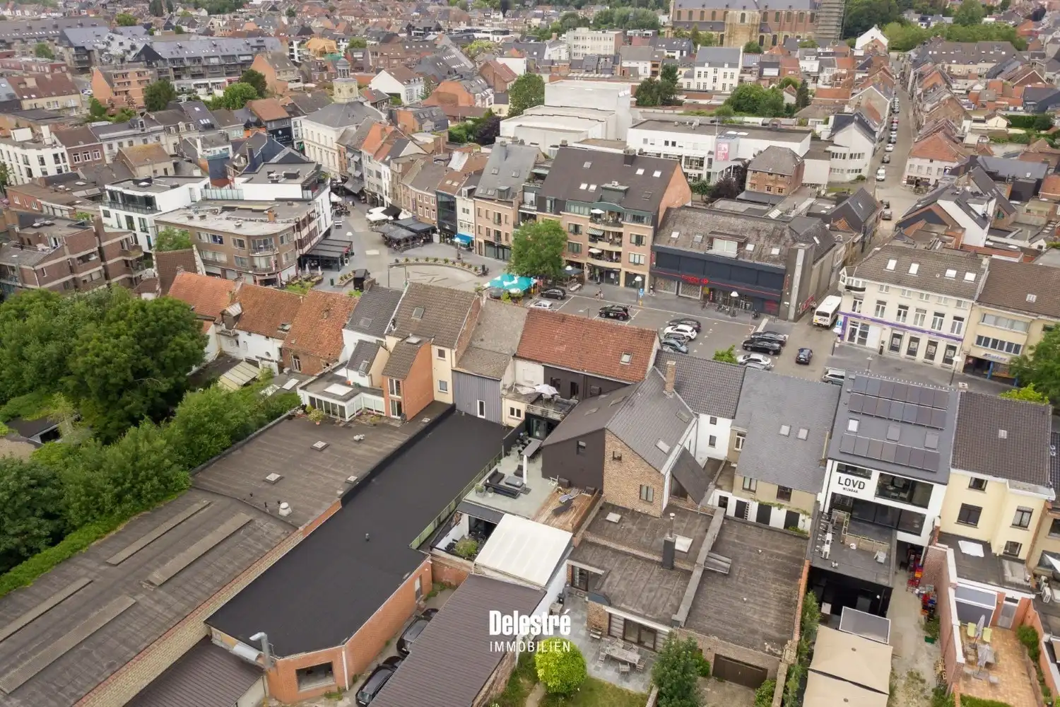 Ruim handelsgelijkvloers (±350 m²) met tal van mogelijkheden op topligging in Ninove foto 5
