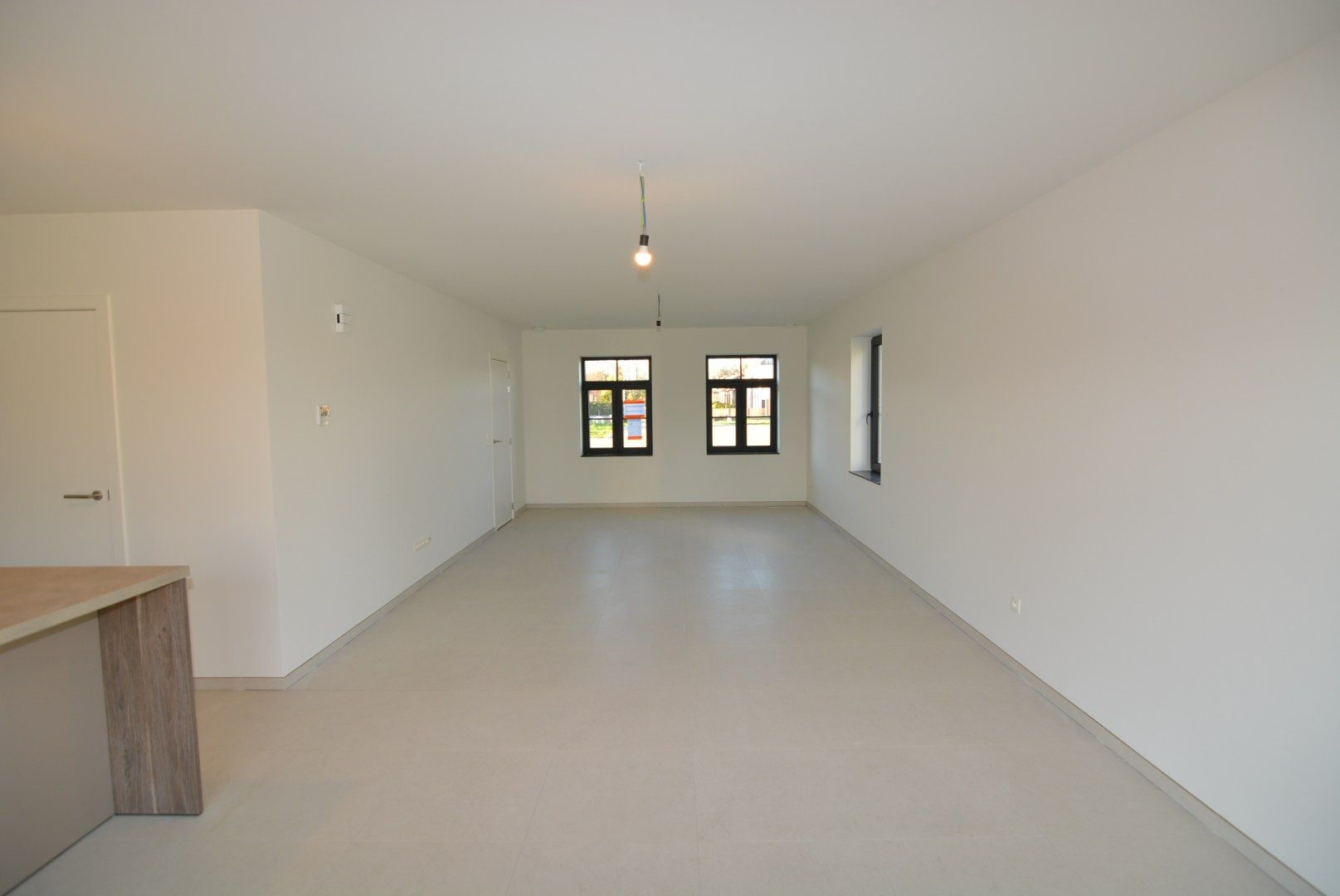 Halfvrijstaande nieuwbouwwoning op 3a 70ca met 3 slpk. foto 10