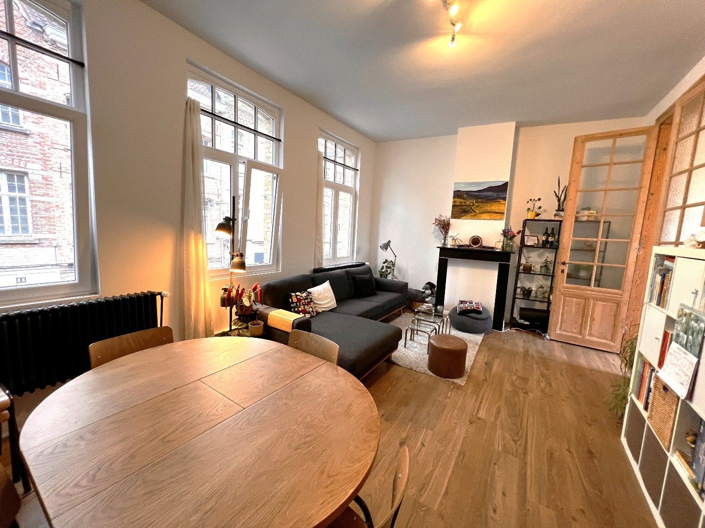 GERENOVEERD DUPLEX APPARTEMENT MET 1 SLAAPKAMER IN HET CENTRUM VAN IEPER foto 3