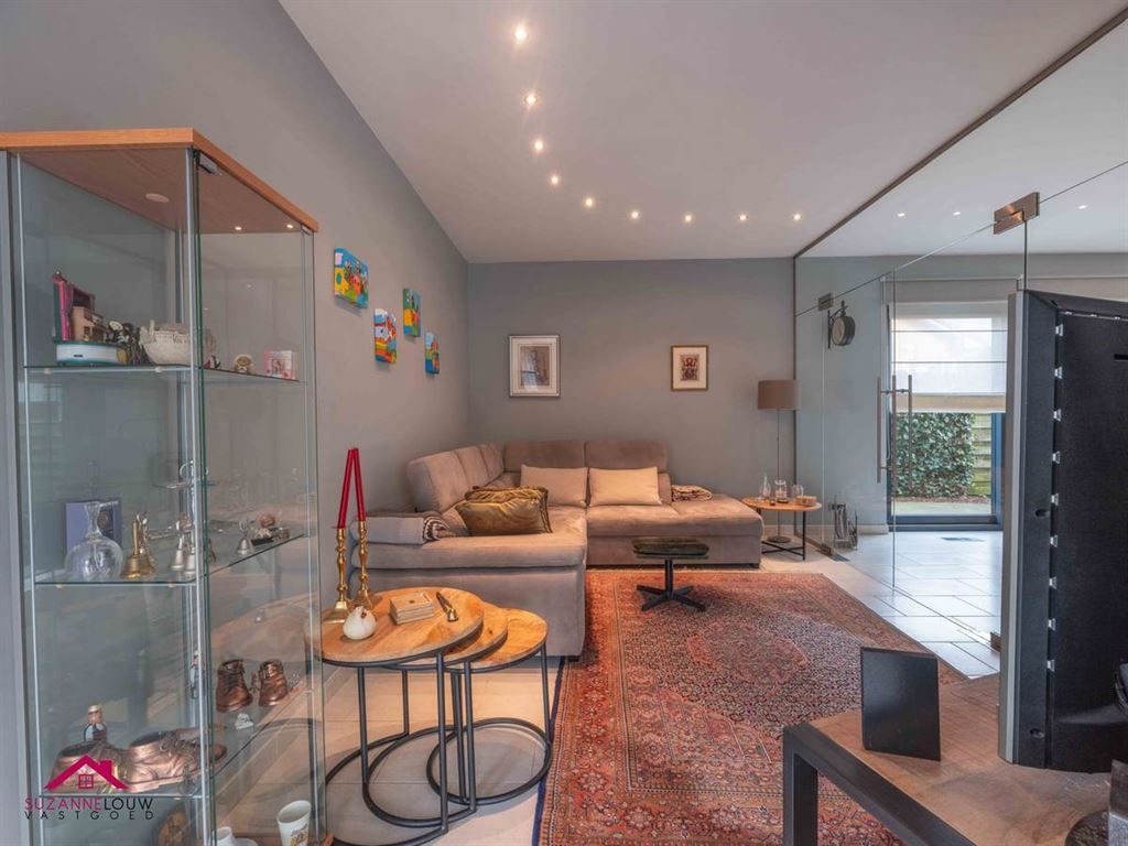 Ruime vrijstaande en instapklare woning in hedendaagse stijl foto 19