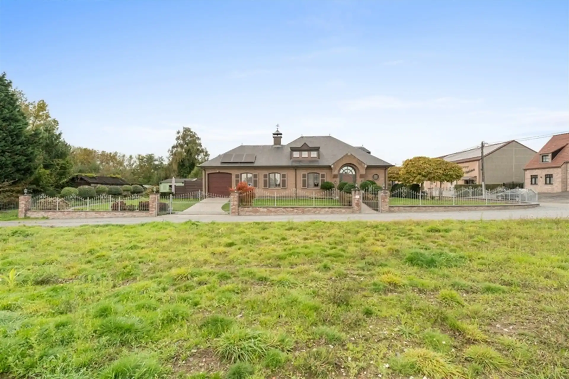 Huis foto 24