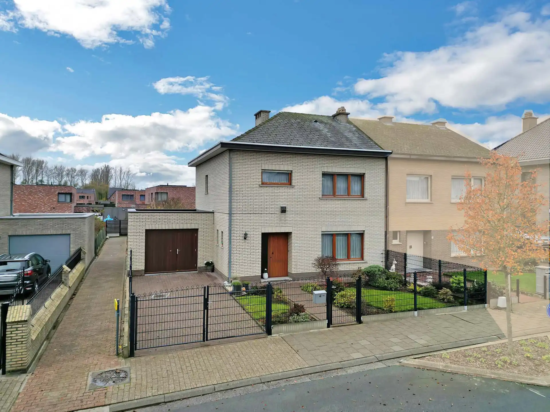 Hoofdfoto van de publicatie: Gezellige en solide woning in het rustige Onze-Lieve-Vrouw-Lombeek