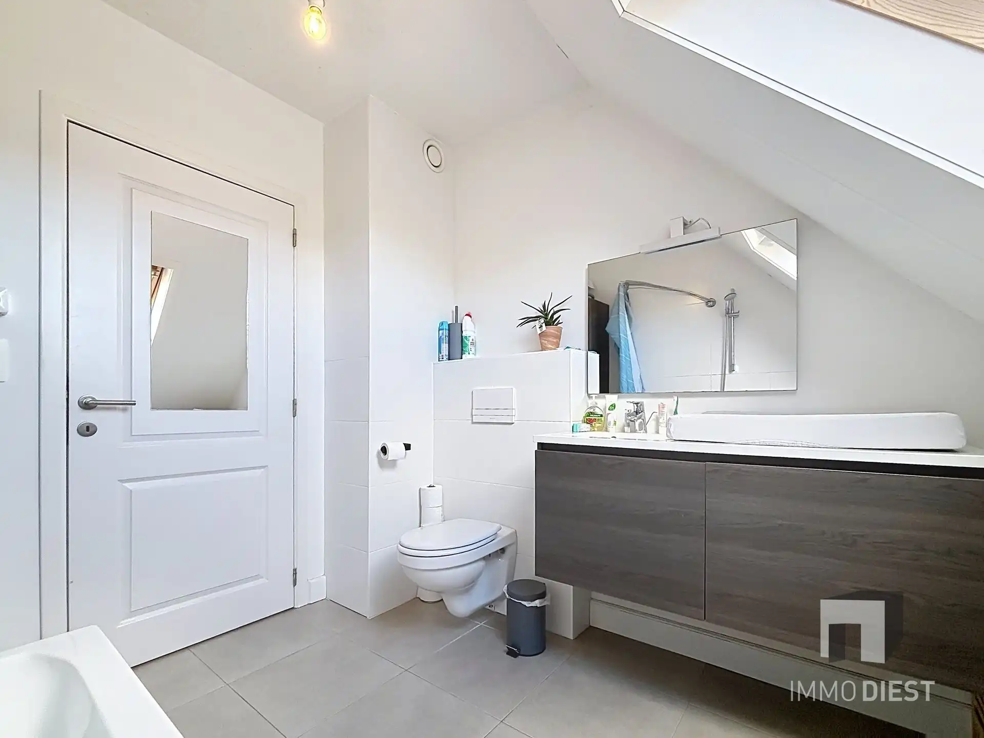 Energiezuinige en instapklare woning op toplocatie foto 21