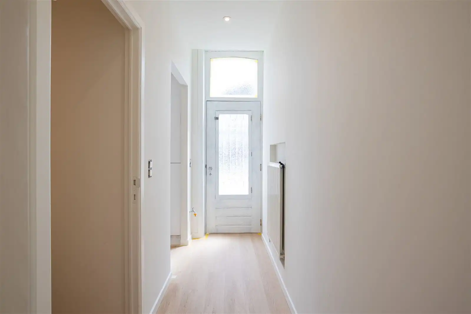 Woning met 3 slaapkamers en tuin in het centrum van Gent. foto 7