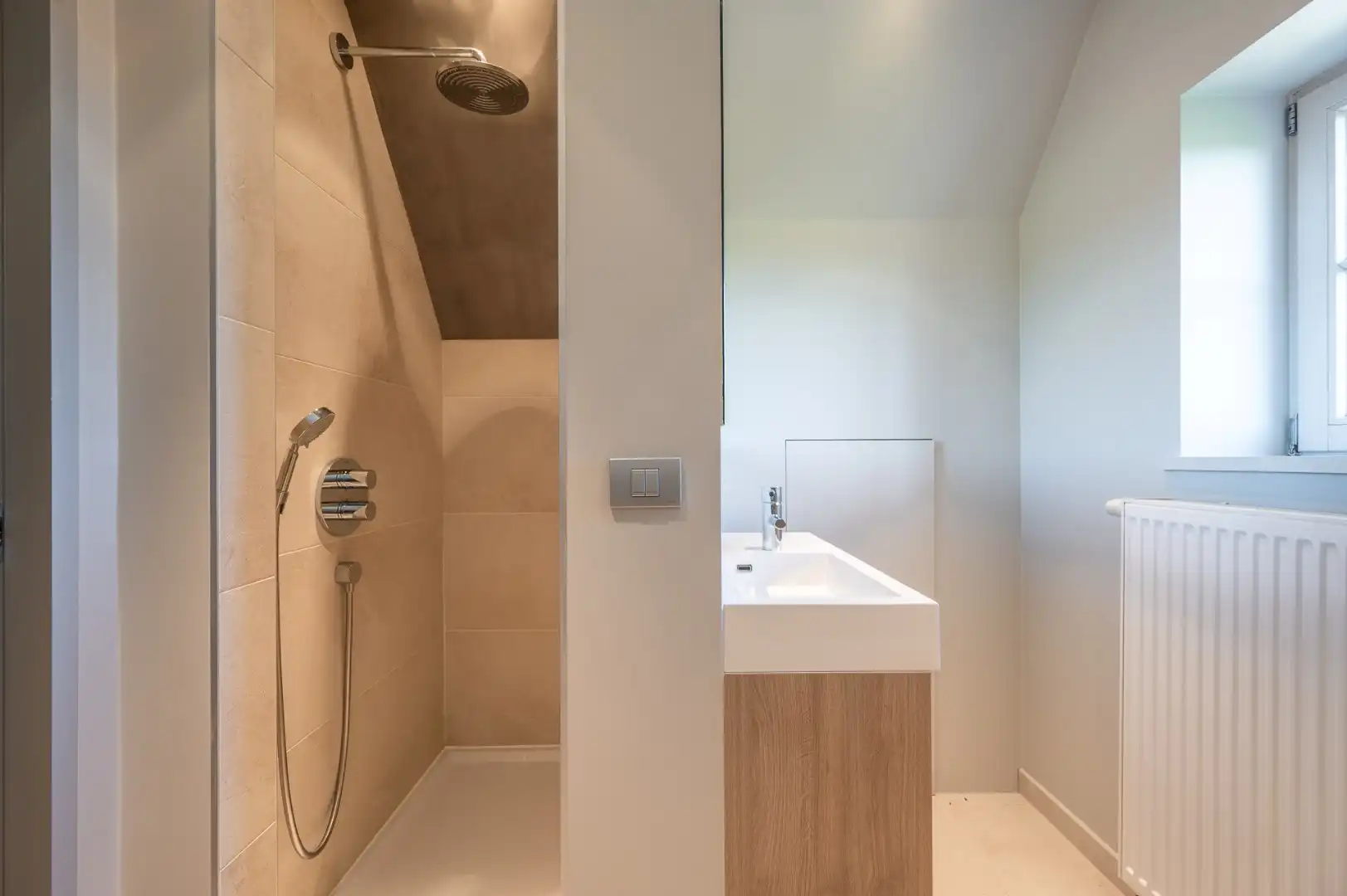 Exclusieve alleenstaande villa met panoramisch zicht over de Polders foto 25