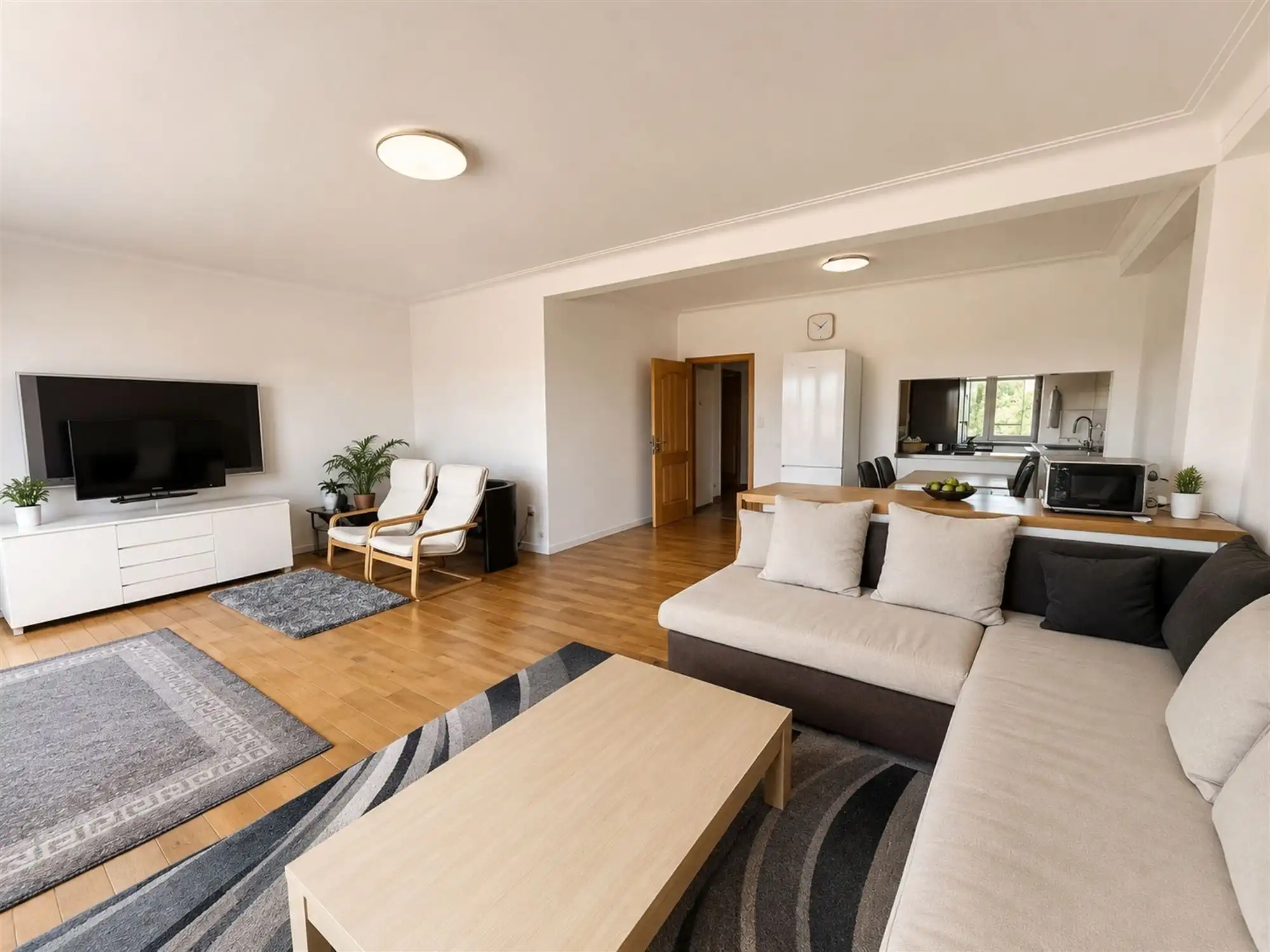 130 m² wonen met uniek uitzicht over het Stadspark foto {{pictureIndex}}