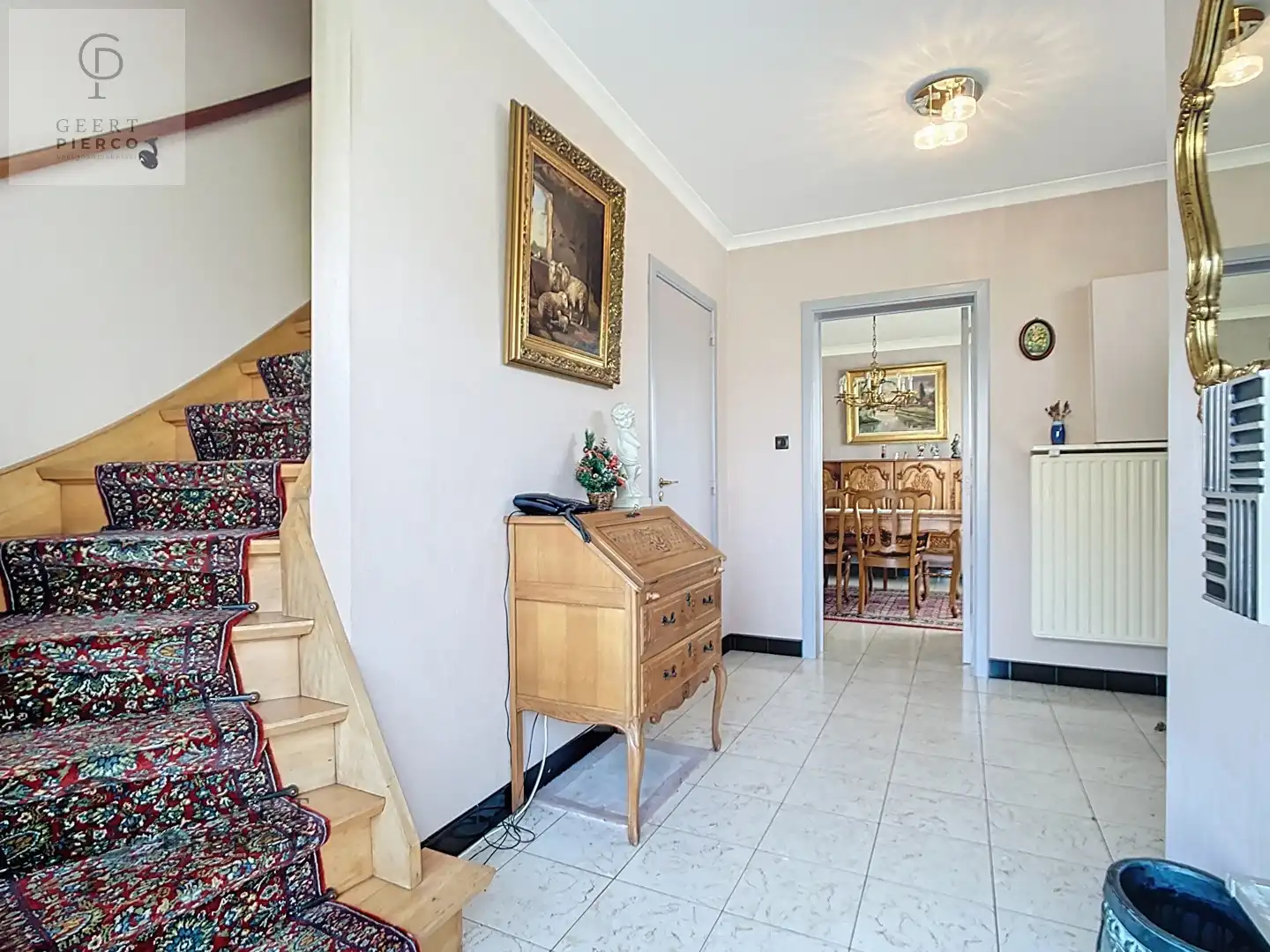 Leuke halfopen woonst op een topligging in Landen foto 3