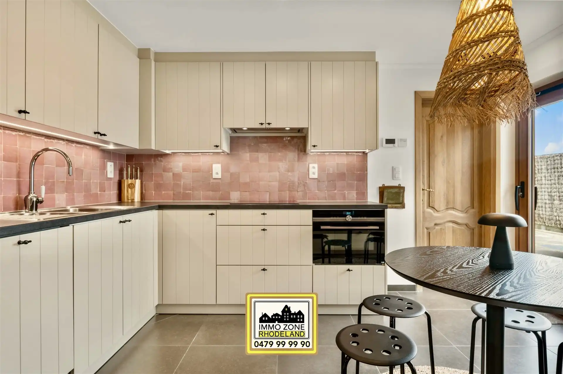 Knappe en uiterst instapklare woning met 3 slpks en tuin foto 9