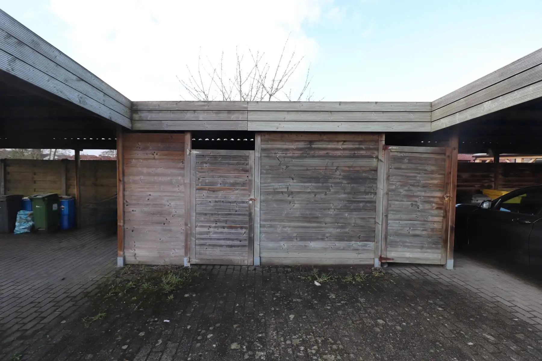 Gelijkvloers appartement met carport en gemeenschappelijke fietsenberging. foto 11
