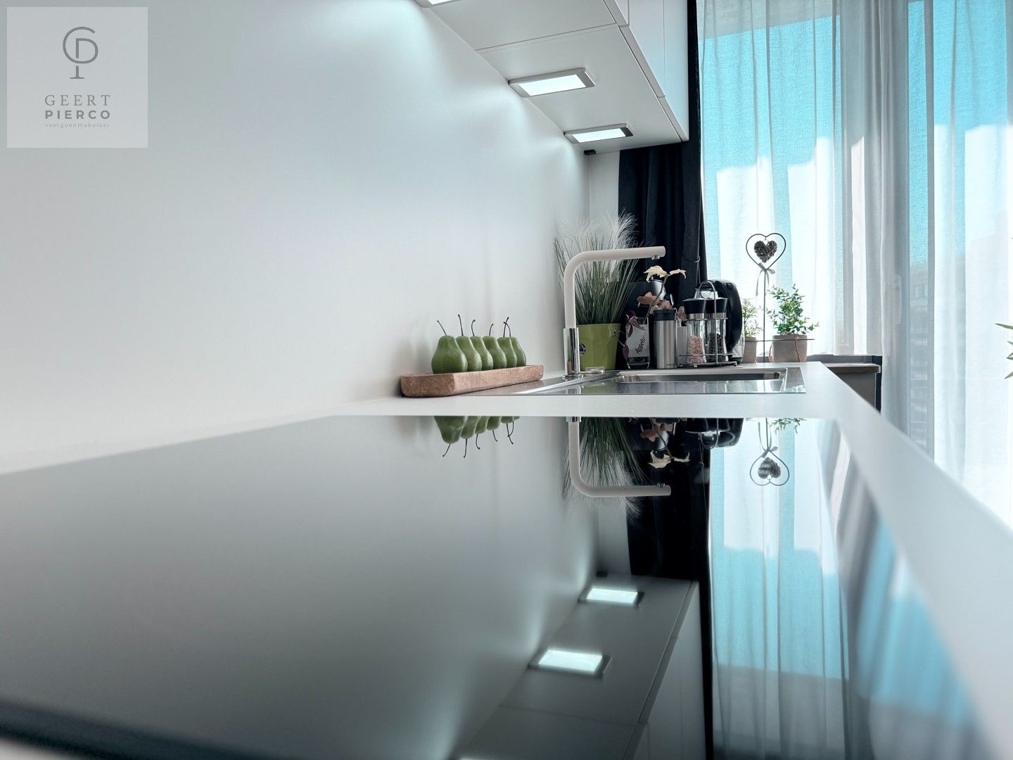 Prachtig gerenoveerd appartement foto 12