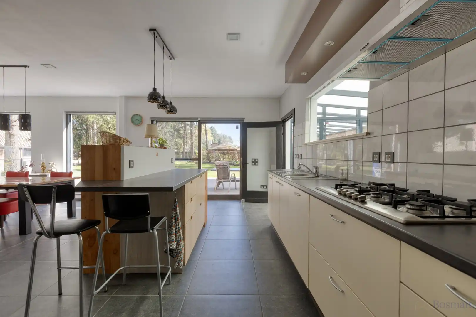 Open bebouwing met mooie tuin te koop in Meerhout foto 9