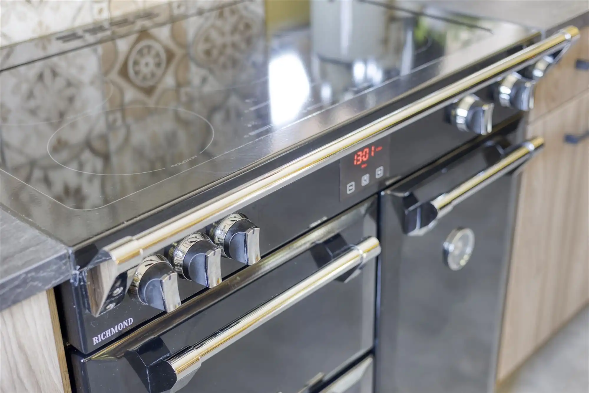 Verrassend ruime villa met klasse in een groene omgeving foto 29