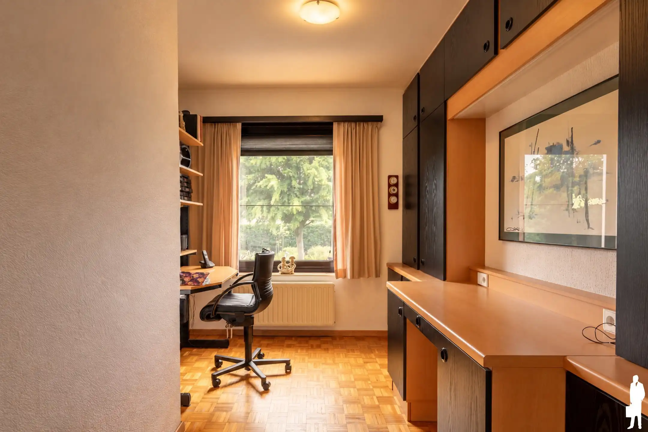 Rustig gelegen villa | 6 slks | 1.705 m² | zuidgericht foto 10
