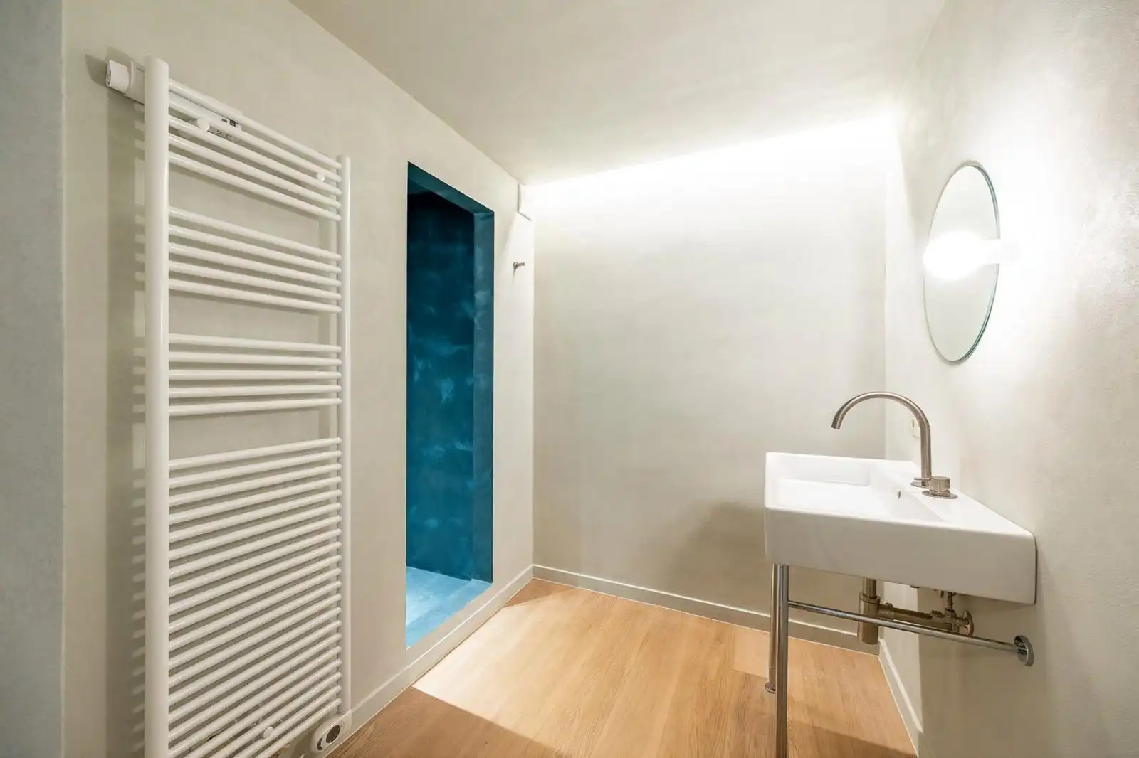 Stijlvol gerenoveerd appartement met zijdelings zeezicht te Koksijde! foto 13