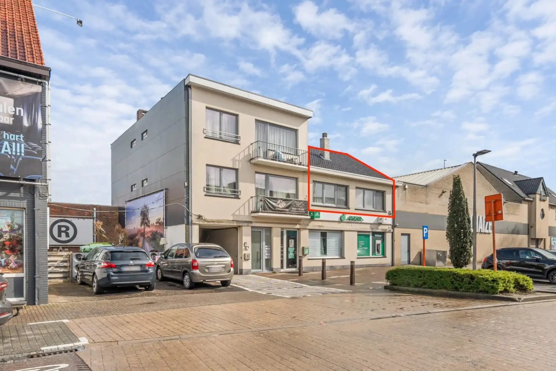 Ruim appartement met 2 slaapkamers in Koersel foto {{pictureIndex}}