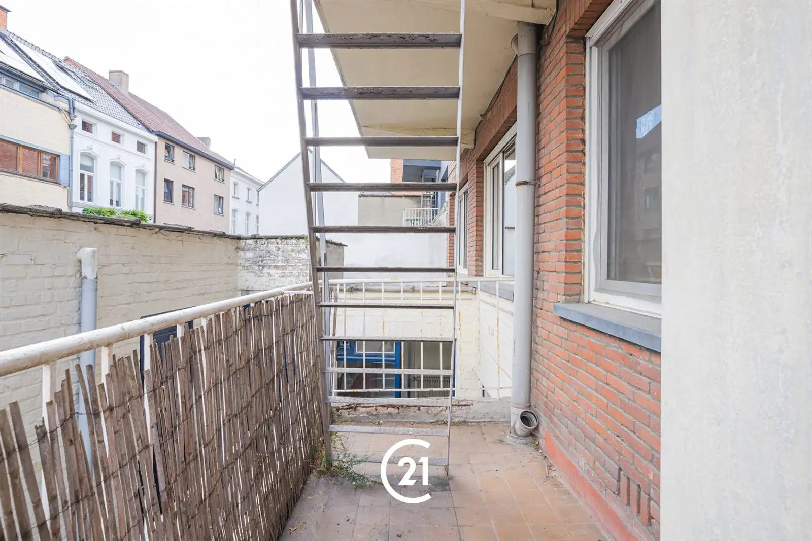 Gelijkvloers appartement op toplocatie in Gent. foto 16