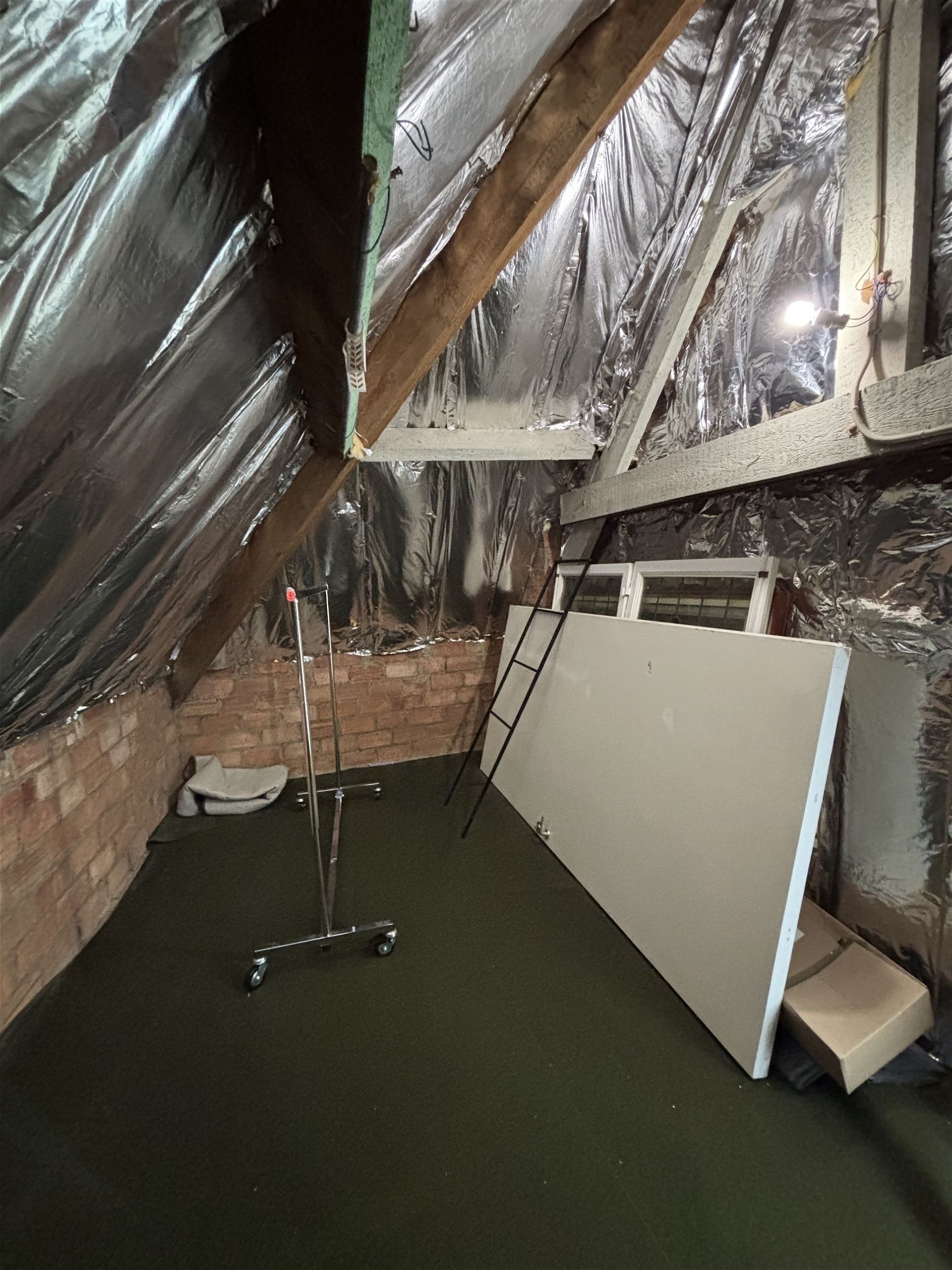 Villa met 5 slaapkamers en ruime tuin gelegen in een rustige buurt foto 26