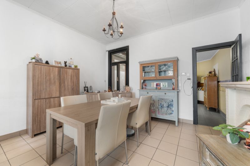 Woning met zij-ingang aan de stadsrand - 3 slpkmrs. foto 6