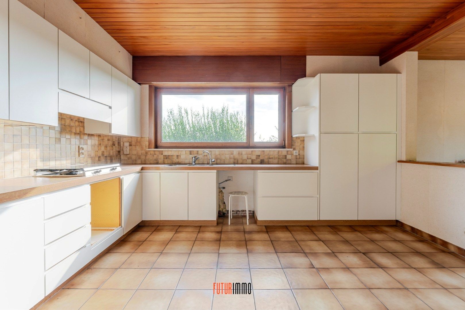Landelijke woning in Oostnieuwkerke foto 12