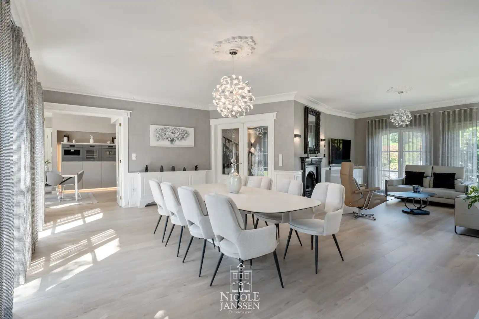 Karaktervolle luxueuze villa  foto 9