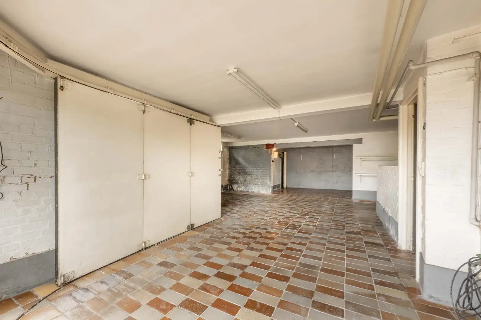 KARAKTERVOLLE ARCHITECTENWONING NABIJ CENTRUM MEULEBEKE foto 17