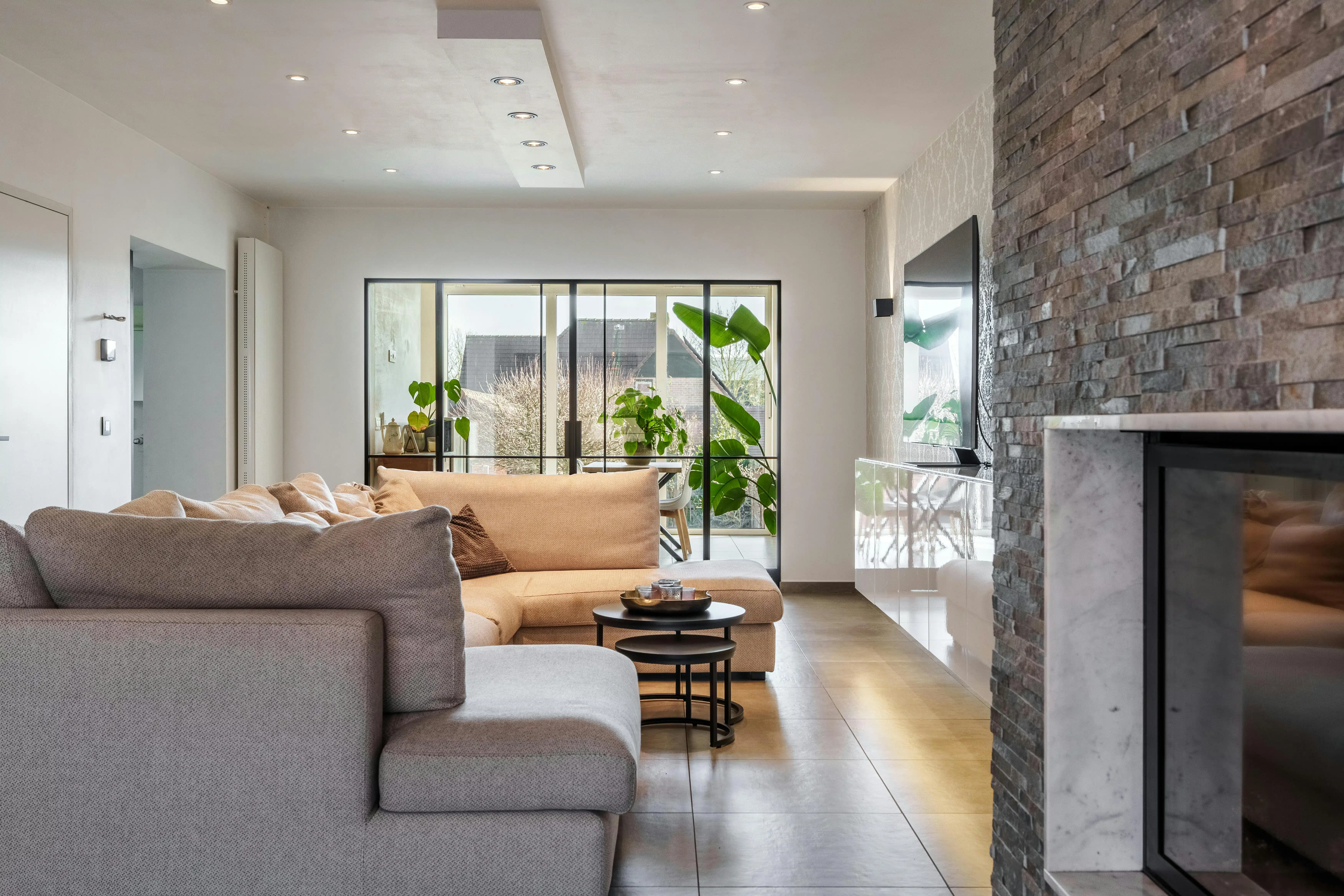 Kwalitatief huis te koop met 5 slaapkamers en garage in Ieper  foto 5