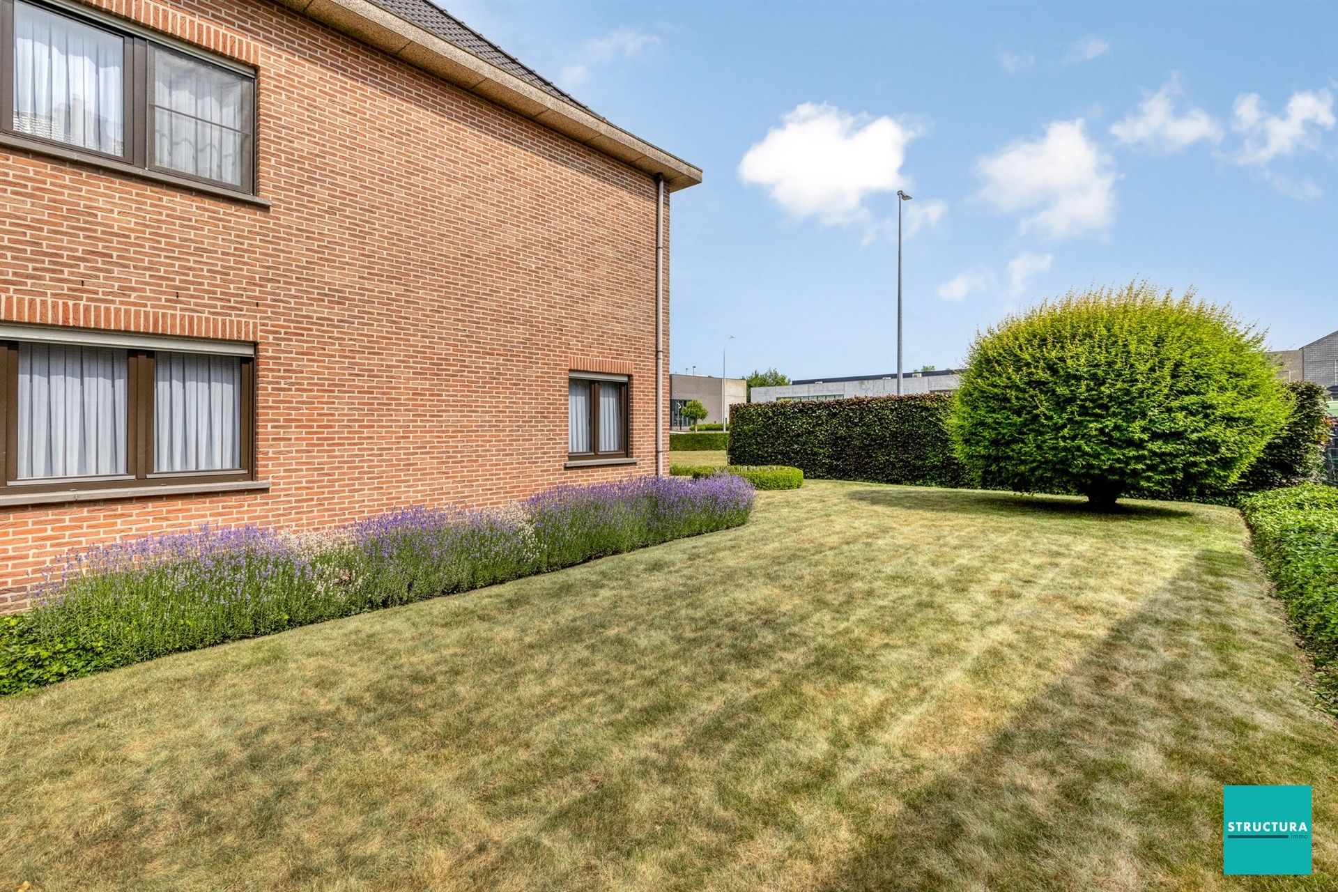 Woning met 4 kamers op terrein van 11a49ca foto 15