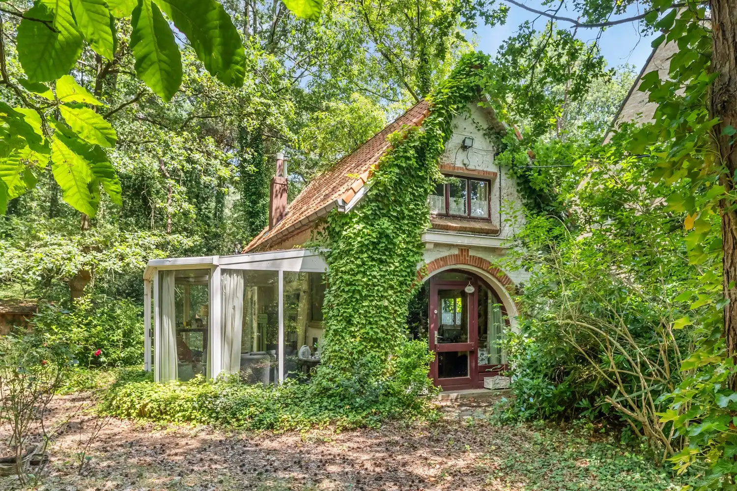 Unieke boswoning op een prachtig groen perceel van 1.454 m² foto 19
