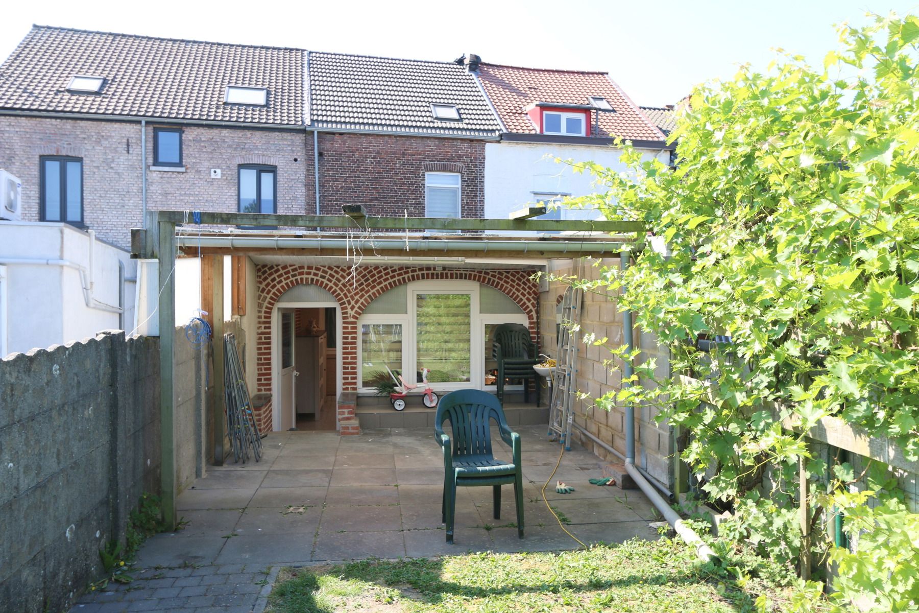 Huis - 4 slk - 2 bdk - 2 livings - tuin - terras - centrum foto 25