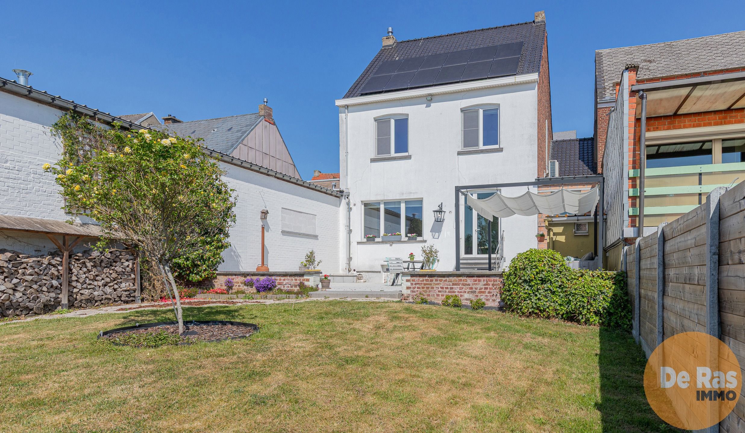 KERKSKEN - Instapklare woning met 3 slpk, tuin en garage! foto {{pictureIndex}}