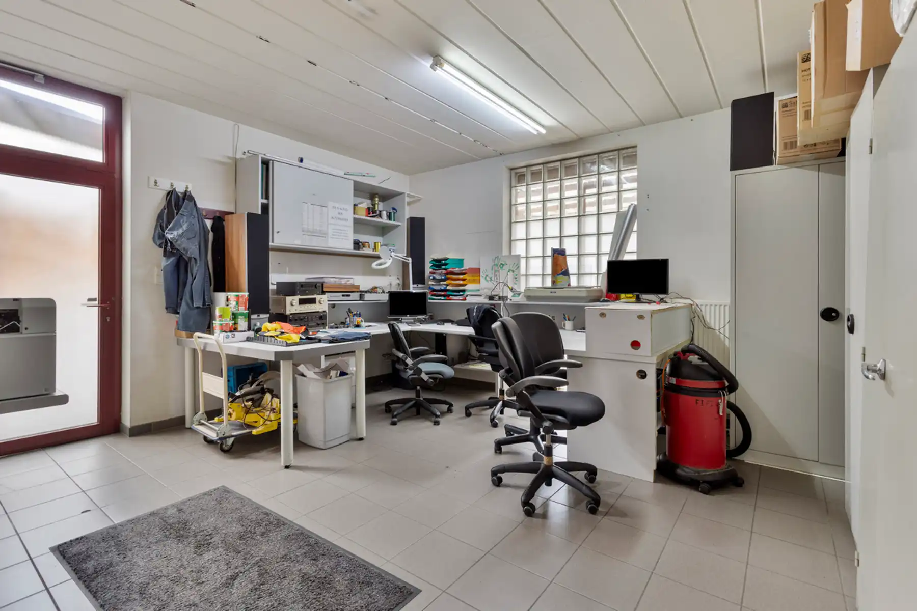 Handelspand met appartement  te koop in Heist-op-den-Berg! foto 18