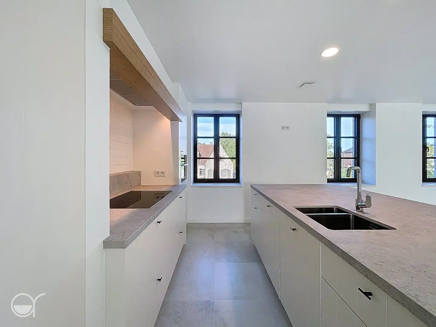 Luxueuze, energiezuinige woning met praktijkruimte/kantoor/hobbyruimte foto 12