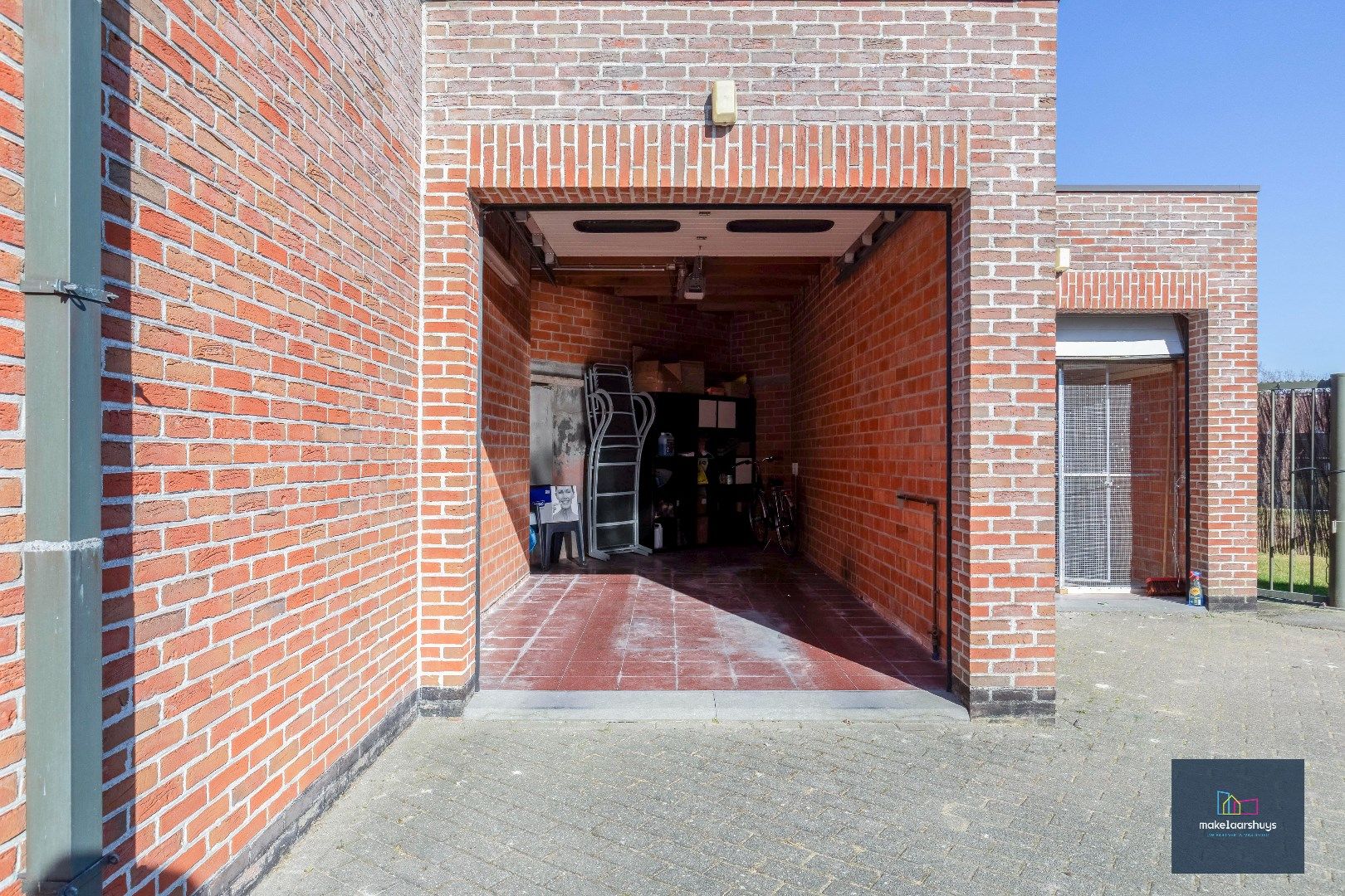 Ruim app. met 2 slpks met garage in centrum Nevele foto 16