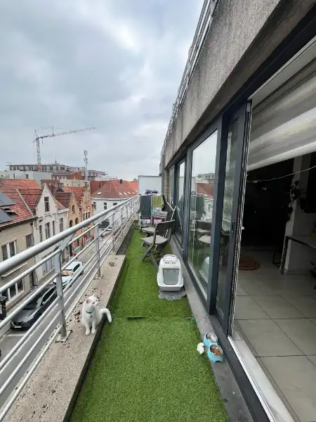 Centrum gelegen app. met 2 slpkms en garage foto 15