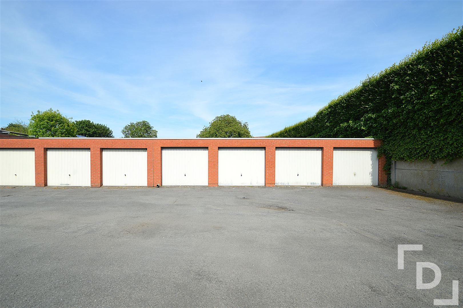 Parking/Garagebox foto 2
