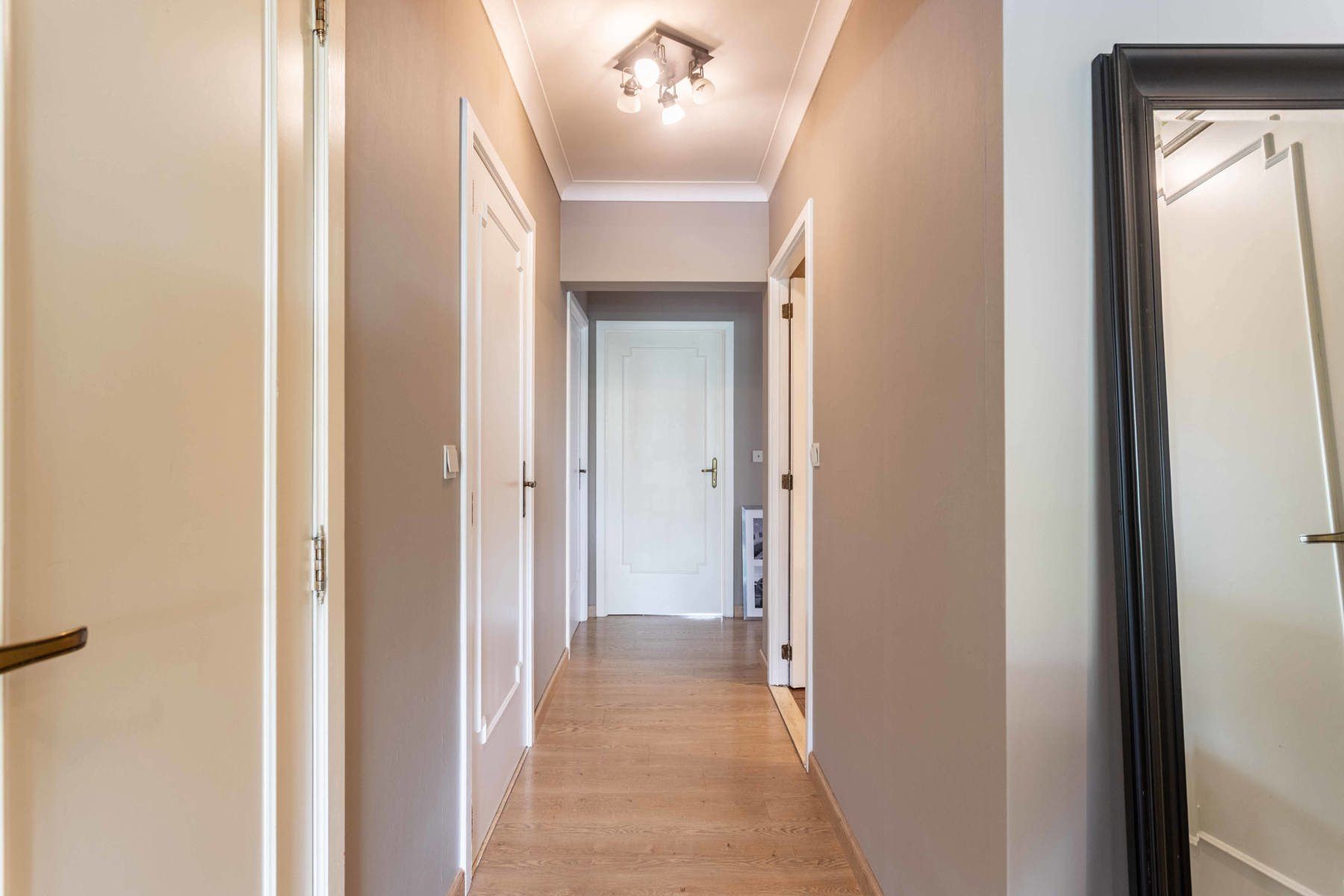 Instapklaar appartement met een prachtig zicht op het stadspark! foto 3