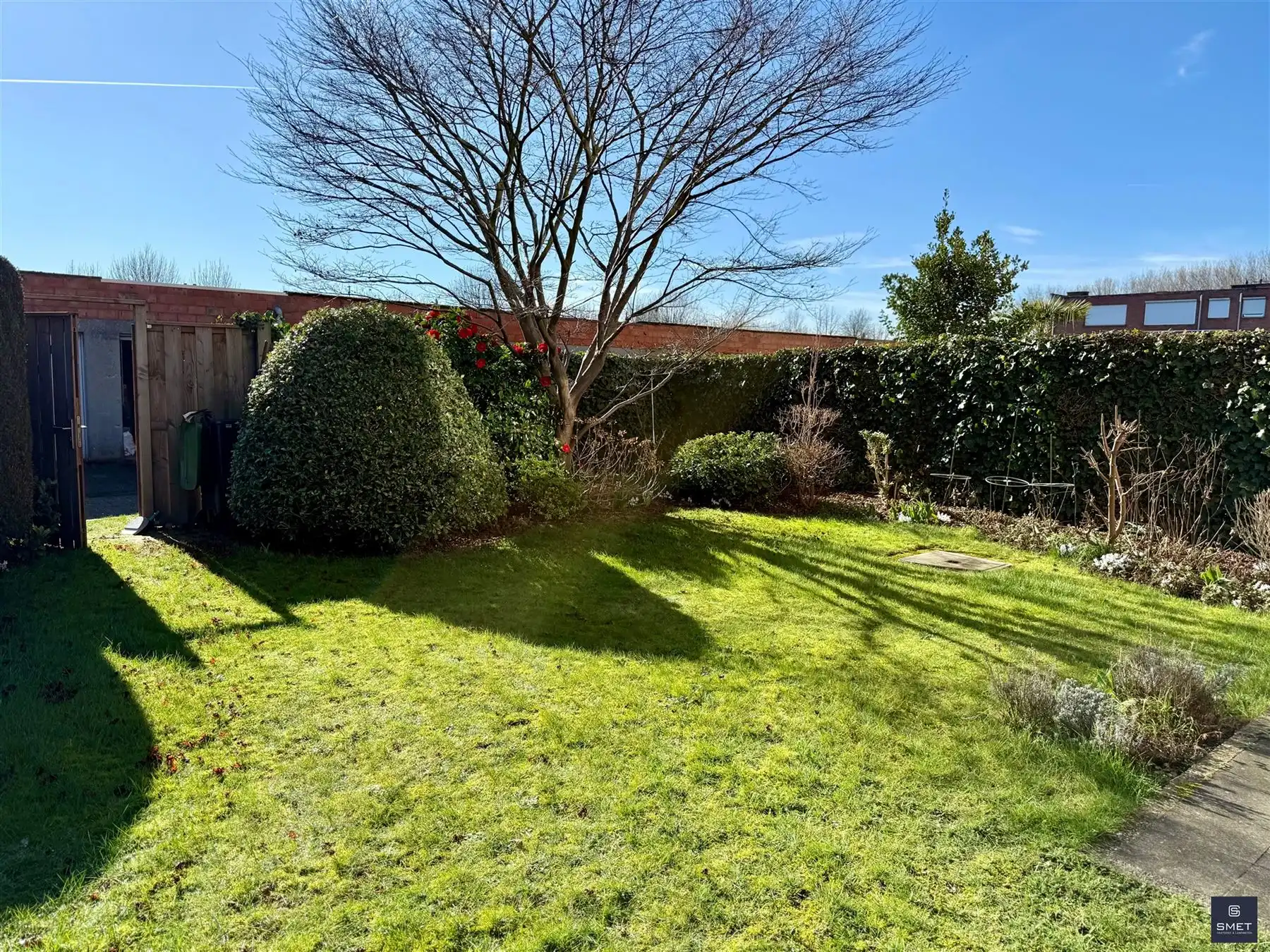 RUSTIG GELEGEN APPT.  MET 2 SLPKS EN GARAGE foto 12