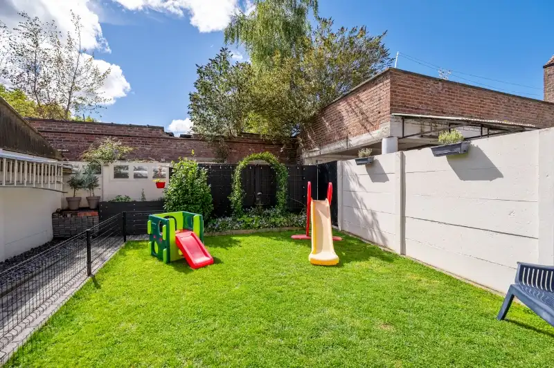 Instapklare gezinswoning met tuin & garage in hartje Dikkelvenne foto 23