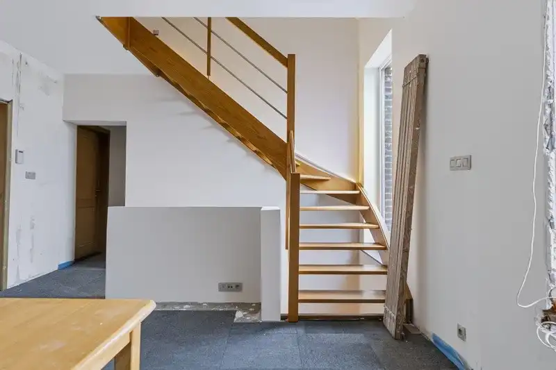 Karaktevolle eengezinswoning met garage en ruime tuin foto 28