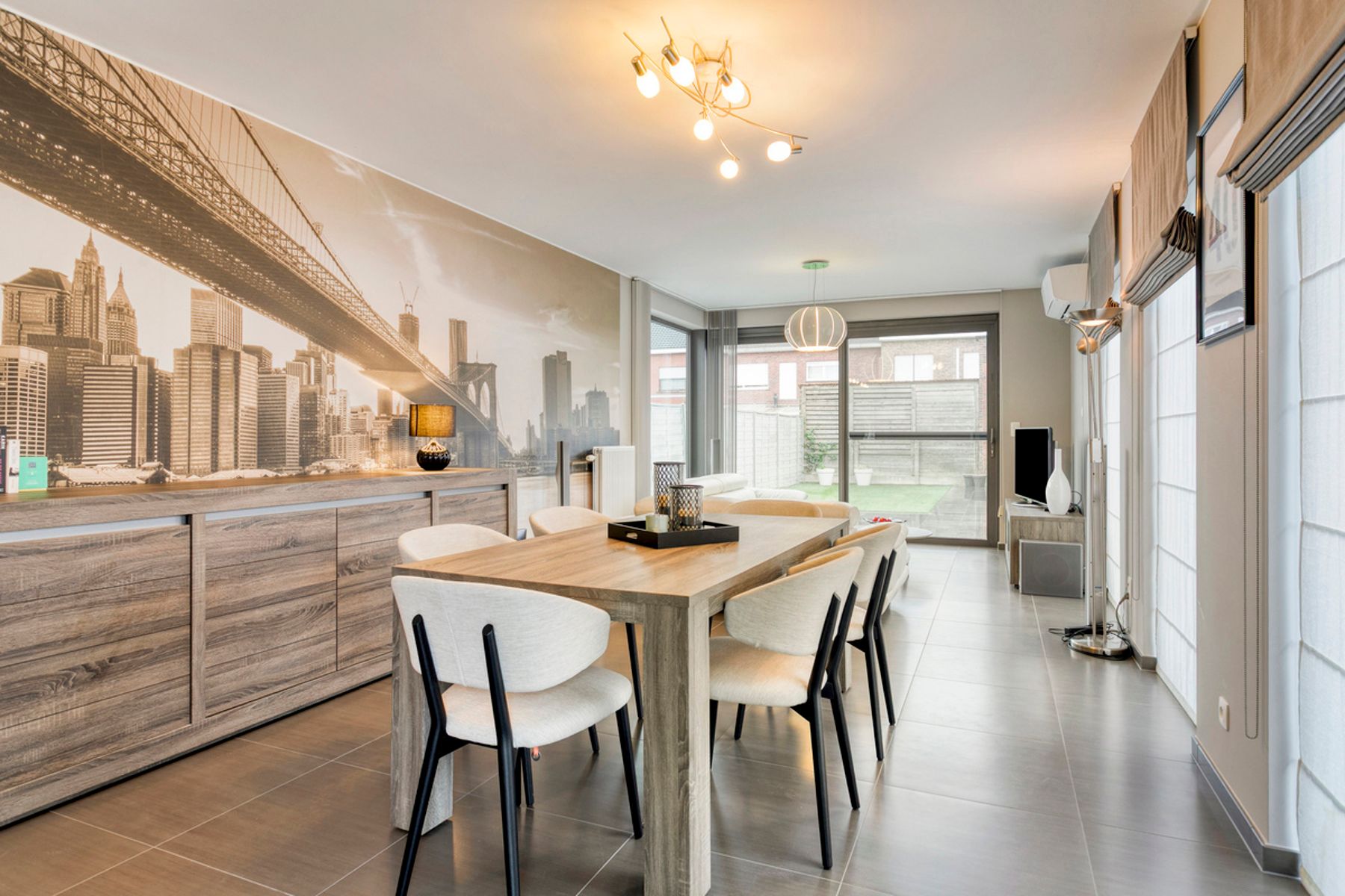 Recente HOB met 2 slaapkamers, tuin en garage! foto 5