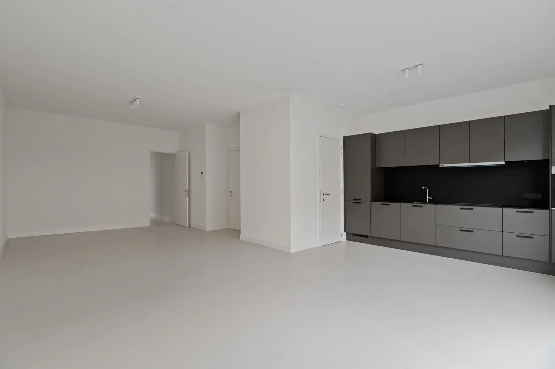 gelijkvloers nieuwbouw 2slk appartement met tuin foto 8